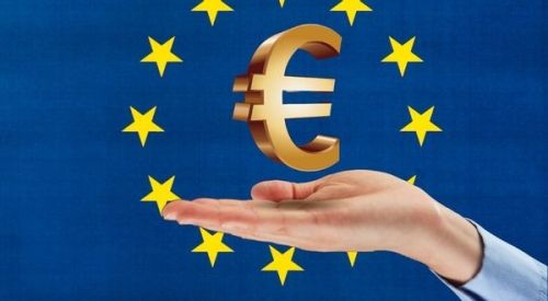 Czy Unia Europejska wchodzi w spiralę zadłużenia?